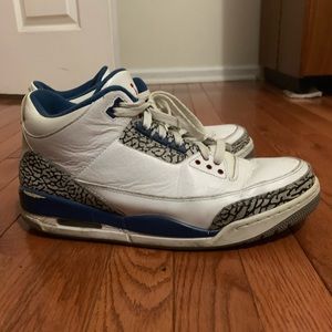Air Jordan 3 True Blue